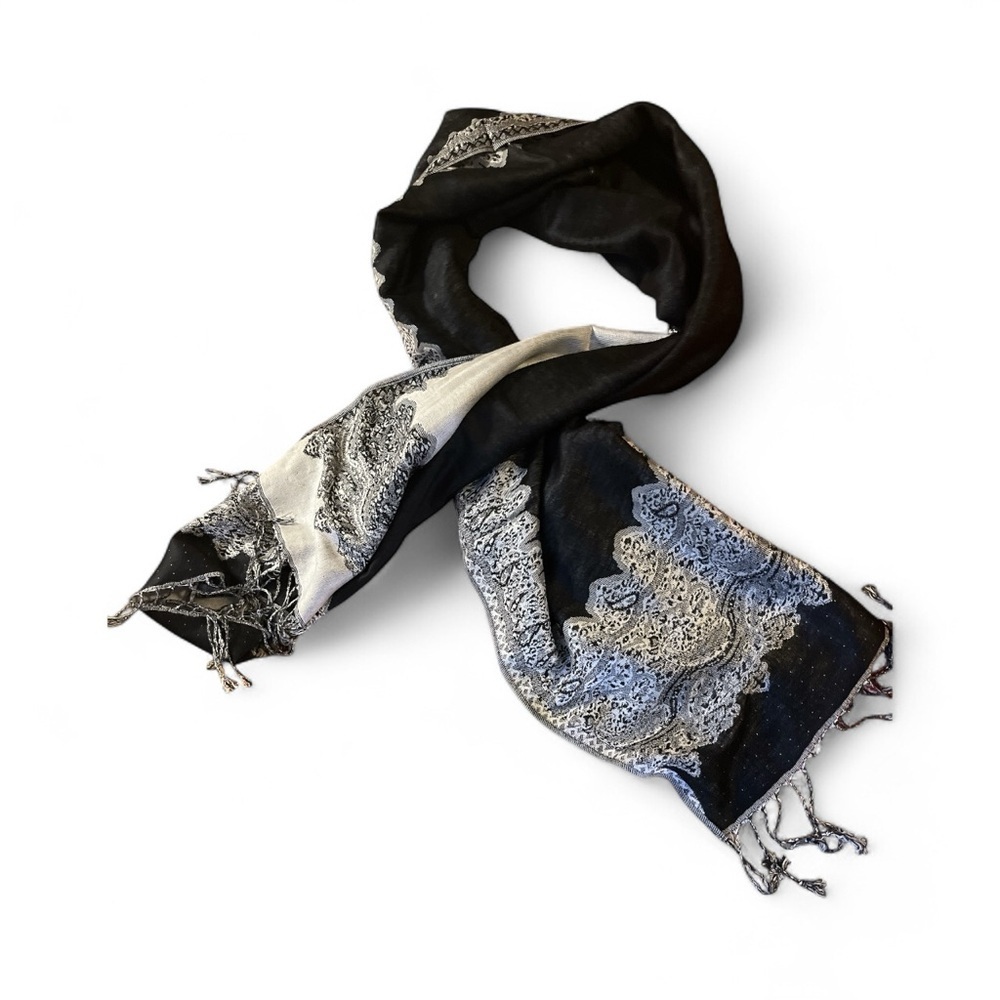 Bundle of Pashmina-style Scarves NWT - Picture 4 of 7